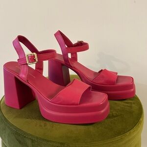 Platform Block Heel Sandal - Hot Pink
